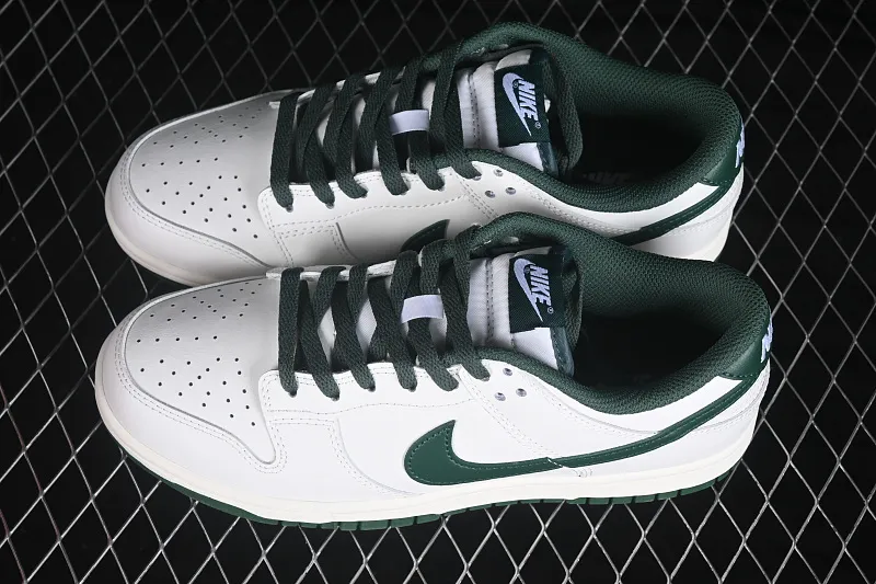 All categories Nk SB Dunk series Nk SB Dunk Low low-top sneakers Nike SB Dunk Low white green low-top casual sneakers HF5441-115